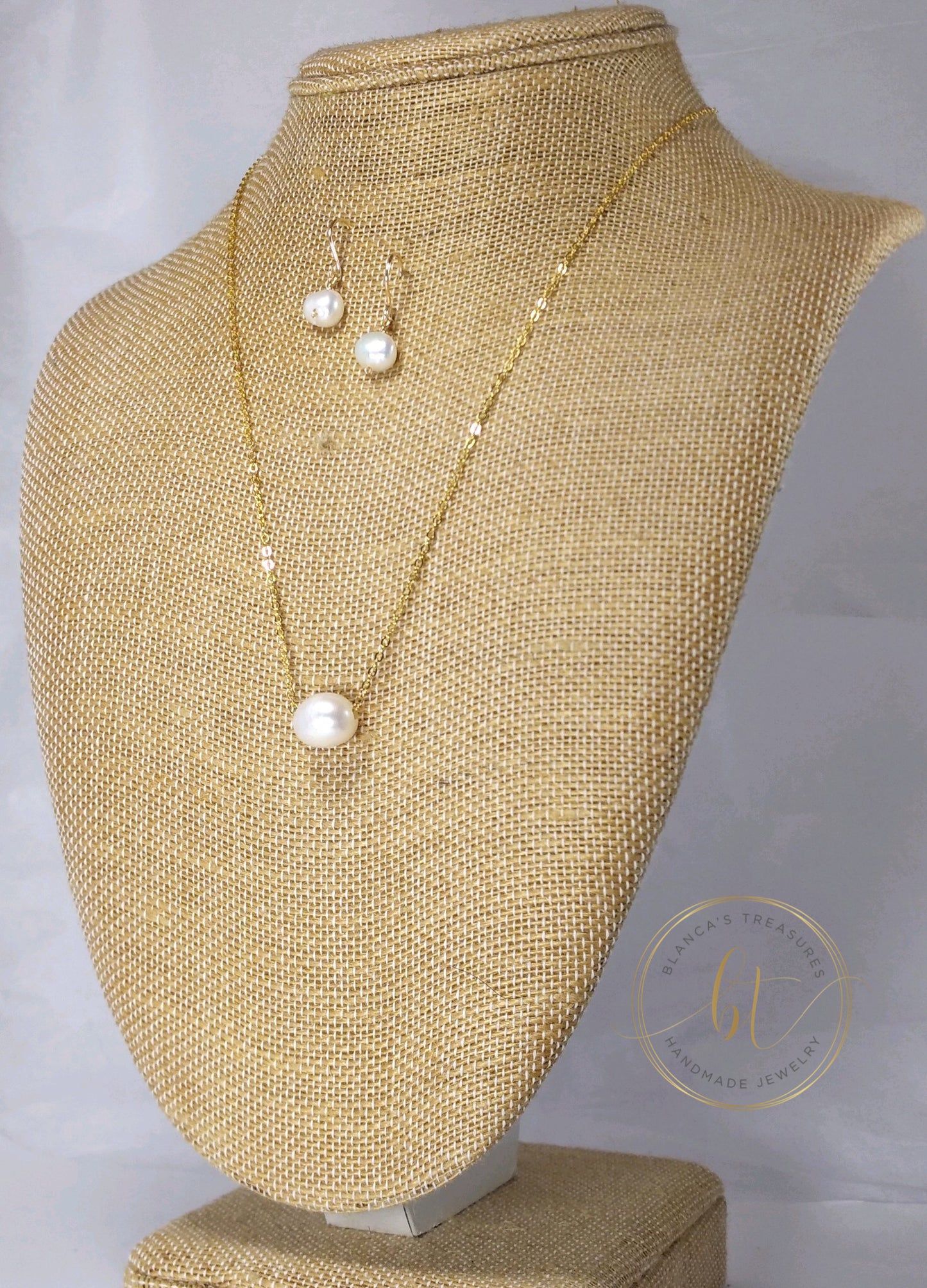 Freshwater Pearl Necklace Set